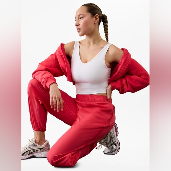 ATHLETA | Rise Pant Punch Color - Picture 3 of 16